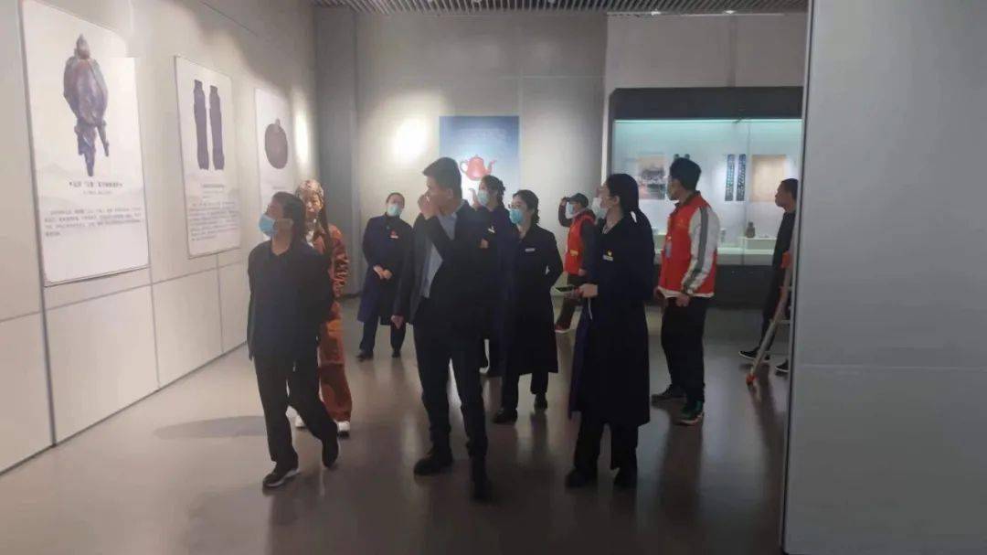 “砂都异彩--民国平定紫砂艺术展”在邯郸市博物馆开展